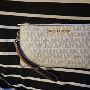 Michael Kors Beige Wristlet